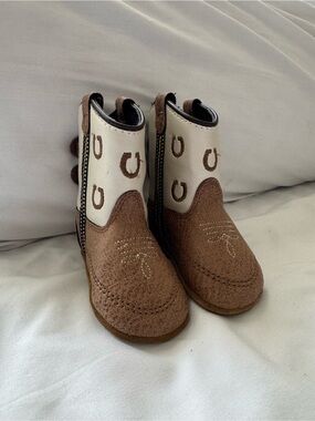 Boot Barn Baby Cowboy Boots Size 2
